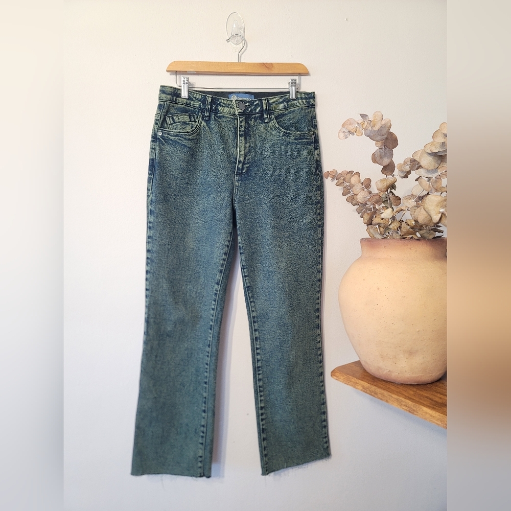 Democracy “Absolution” Green Tint Blue Denim Acid Wash Straight Leg cotton Sz 8